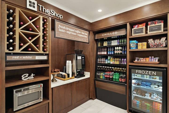 Snack bar